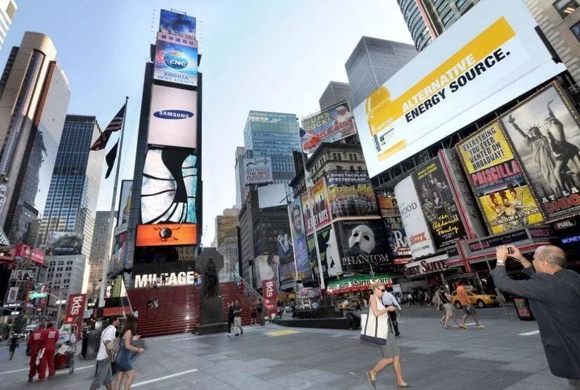 九州在线官网(中国)工控机在多媒体播放平台中的应用